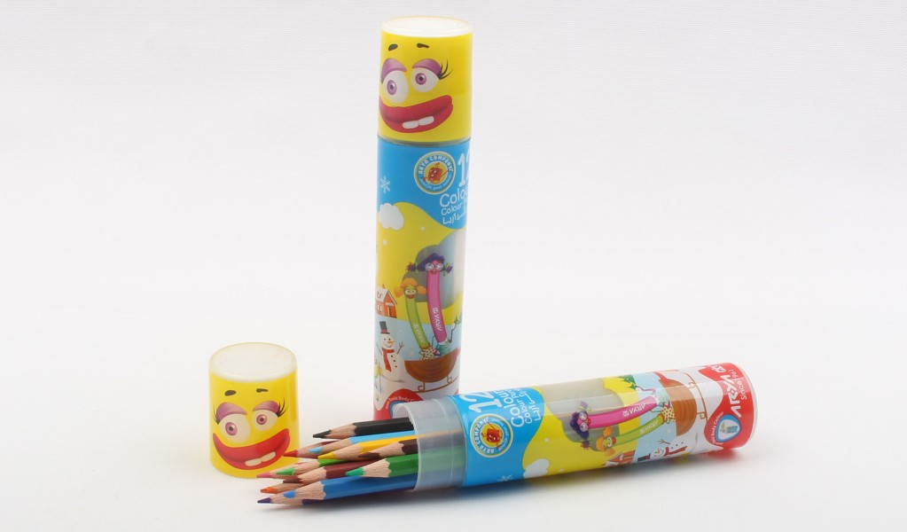مداد رنگی ۱۲ رنگ لولهای آریا | بستهبندی خاص، رنگهای زنده و ایمنی بالا برای کودکان