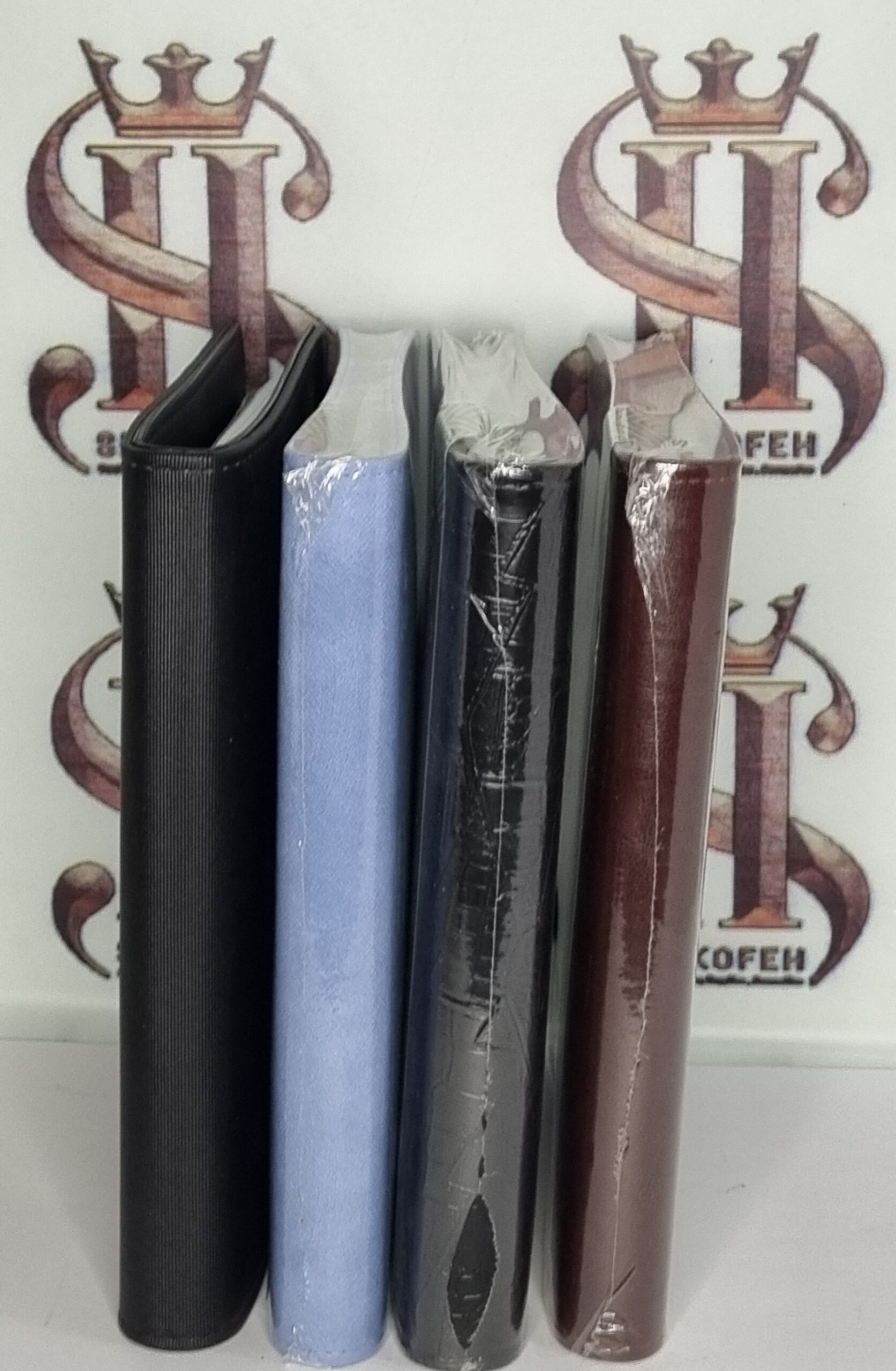 کلاسور وتوس کد 132 | جادار، مقاوم و مناسب مدرسه