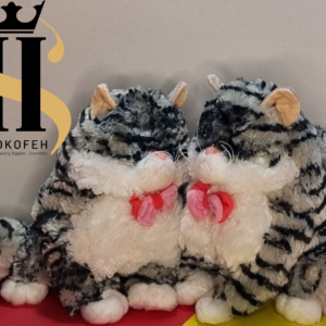 عروسک گربه ای پشمالو